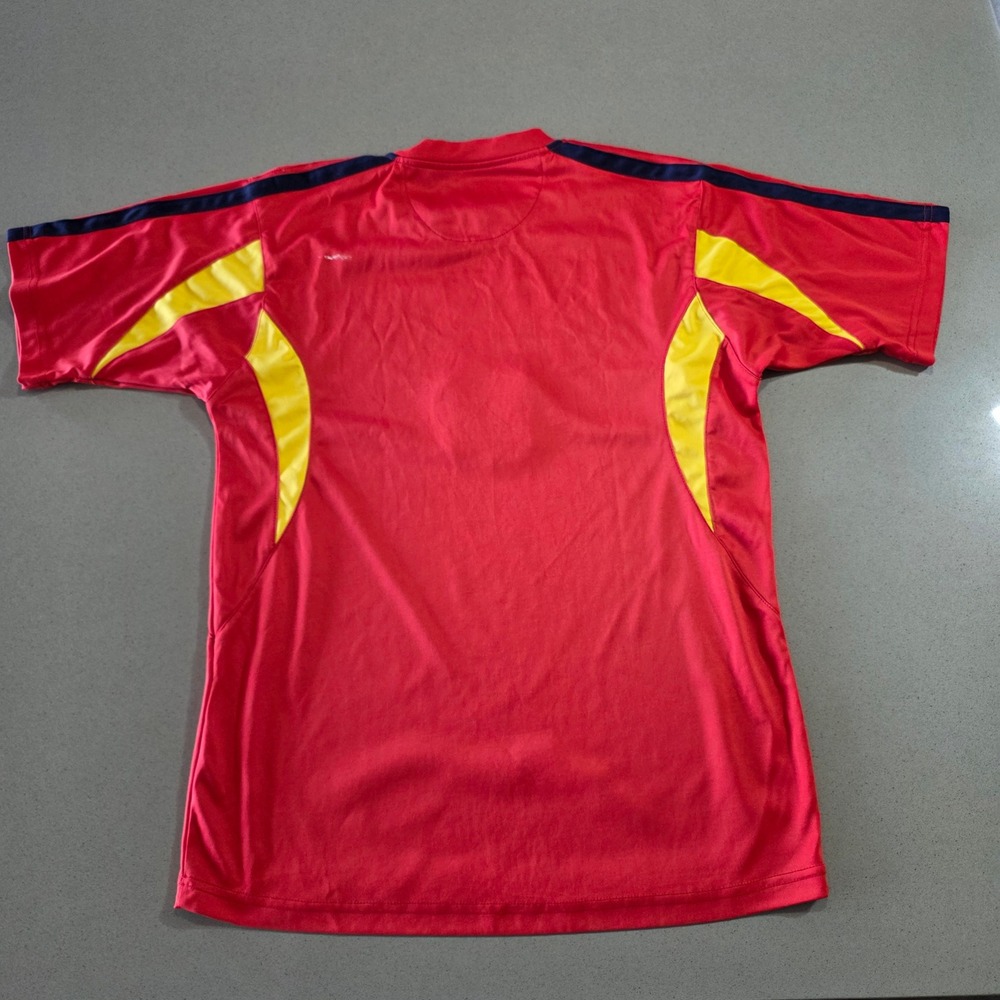 Okey Dokey Spain Soccer Jersey Mens Medium Red Espana National Team Graphic Tee - Picture 8 of 9